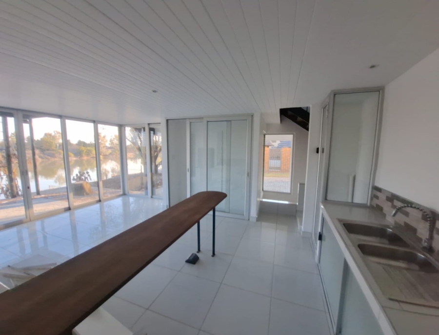 3 Bedroom Property for Sale in Bloemhof North West